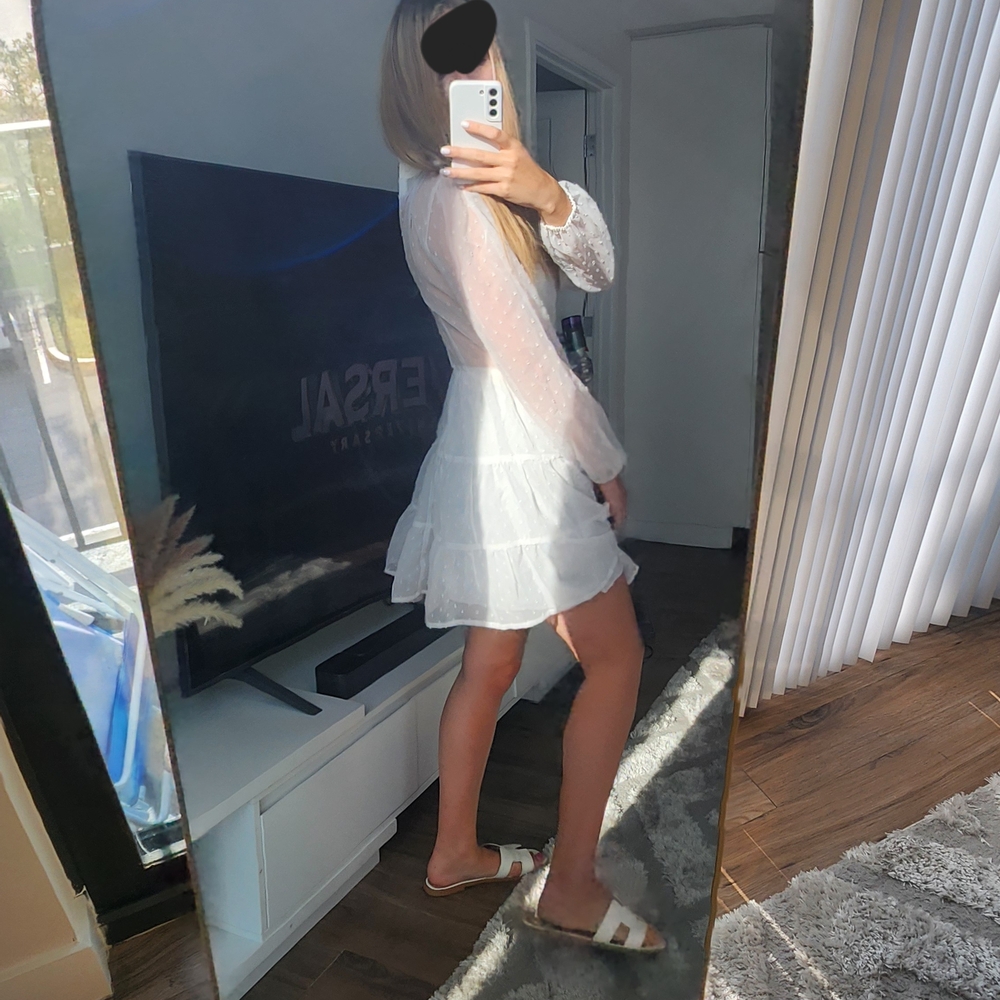 Elegant White Lace Dress